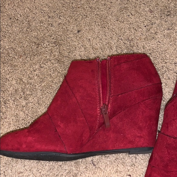 Booties - Picture 4 of 4